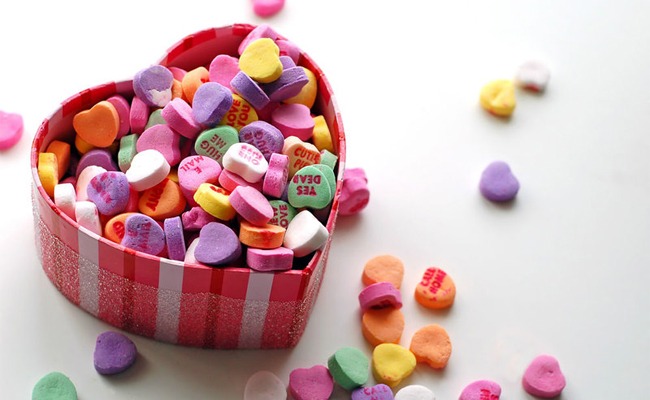 valentines-day-candy-hearts