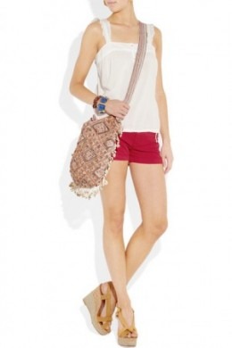 summer-2011-fashion-trend-wear-bright-shorts