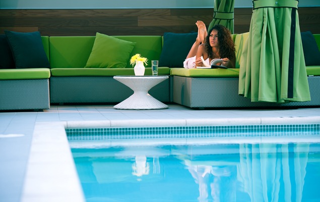 Hotel-Palomar_Pool-Cabanas