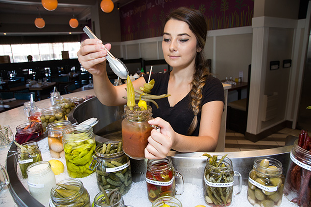 hash-kitchen-bloody-mary-bar