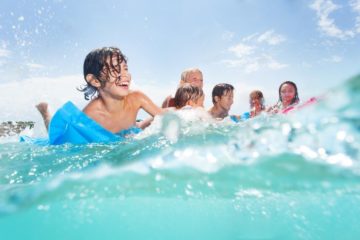 kids surfing