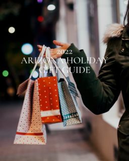 ARIZONA HOLIDAY GIFT GUIDE 2022 🎁 Have you made your list and checked it twice? Get to wrapping with ideas from our Arizona holiday gift guide featuring our favorite local makers, resorts, restaurants and luxury brands. Check out the full list using the link in our bio!