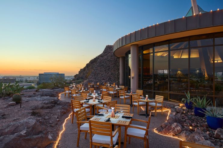 Phoenix_Marriott_Resort_Tempe_at_The_Buttes