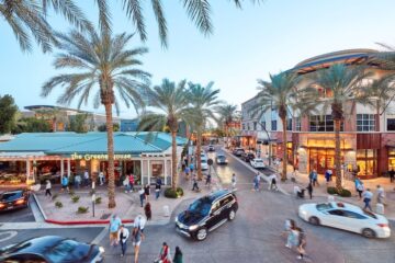 Kierland Commons